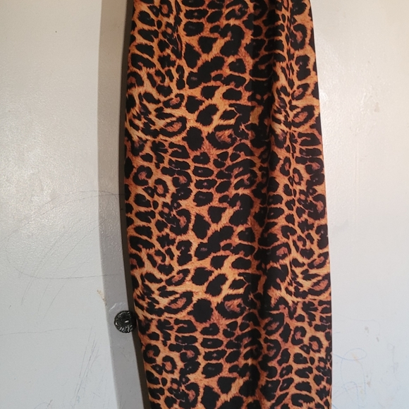 🔥🔥3/$15 Leopard Print Midi Dress from Amazon🔥🔥 - Picture 2 of 9